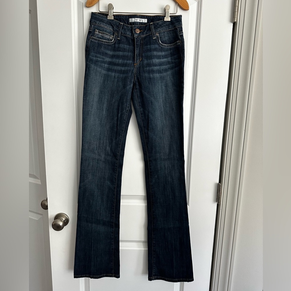 Joe’s women jeans size 26 bootcut fit:honey